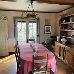 Privatunterkunft Chez Nanou Avec Petit Dejeuner