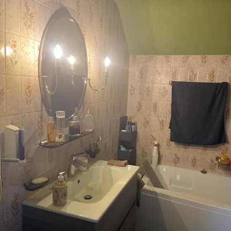 Habitación en casa particular Chez Nanou Avec Petit Déjeuner *